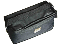 Solinst Model 102 Mini koaxkábeles vízszintmérő gyöngyvászon hordtáskája jobbról