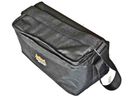 Solinst Model 102 Mini koaxiális kábeles vízszintmérő gyöngyvászon hordtáskája balról