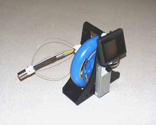 Lyukkamera központosítóval Lyukkamera központosítóval