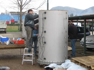 Tudományos szabadföldi liziméter összeszerelése Tudományos szabadföldi liziméter összeszerelése - Nagyításhoz klikkeljen az ábrán!